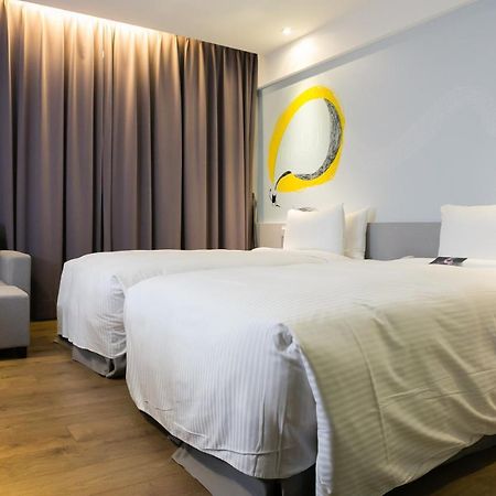 Wish Inn Hotel Kaohsiung Extérieur photo