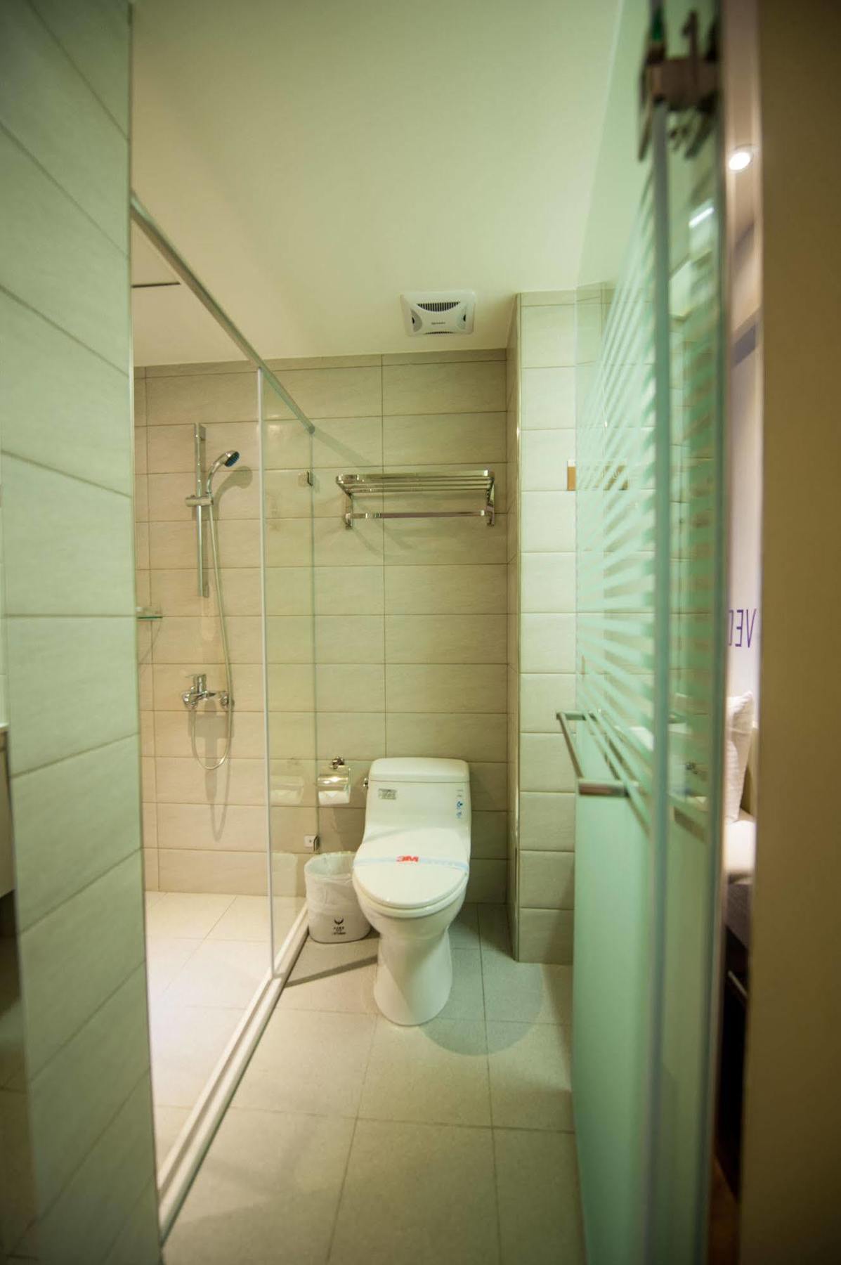 Wish Inn Hotel Kaohsiung Extérieur photo