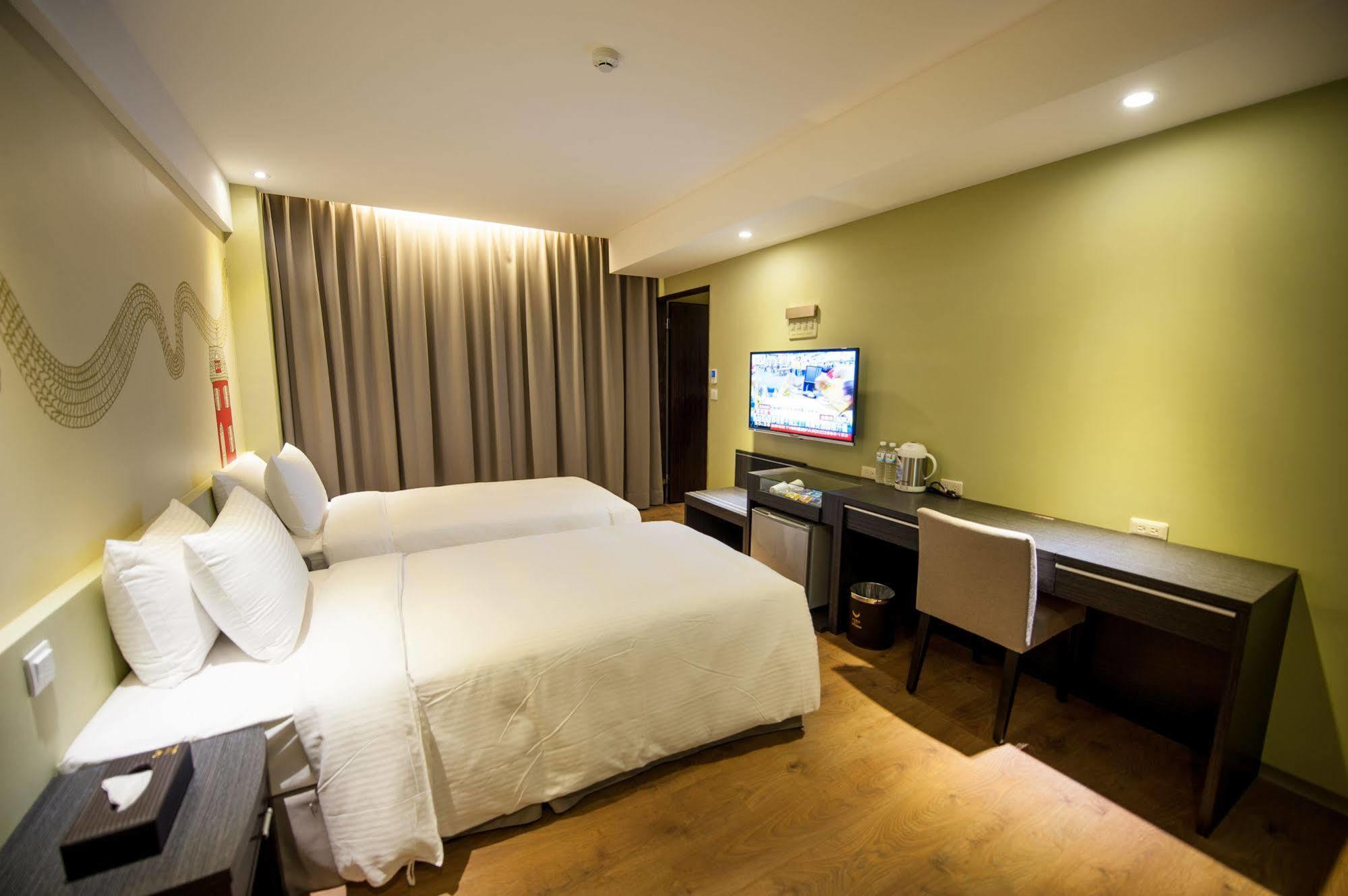 Wish Inn Hotel Kaohsiung Extérieur photo